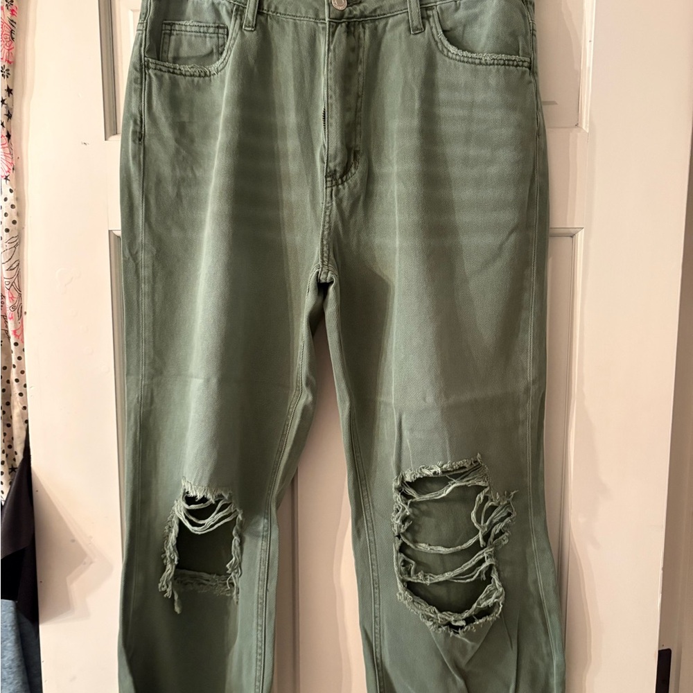 Women’s Vervet Distressed Jeans